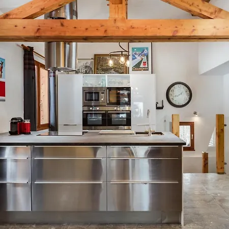 Alpesi faház Fleur De Lys - 4br Wood Stove , Cinema , Parental - By Cozee