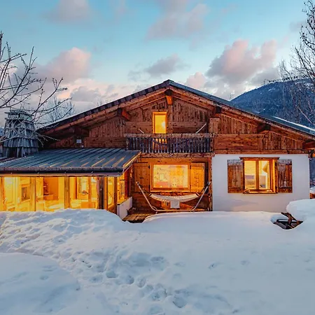 Chalet Chalet Fleur De Lys - Chalet 4br Wood Stove , Cinema , Parental - By Cozee